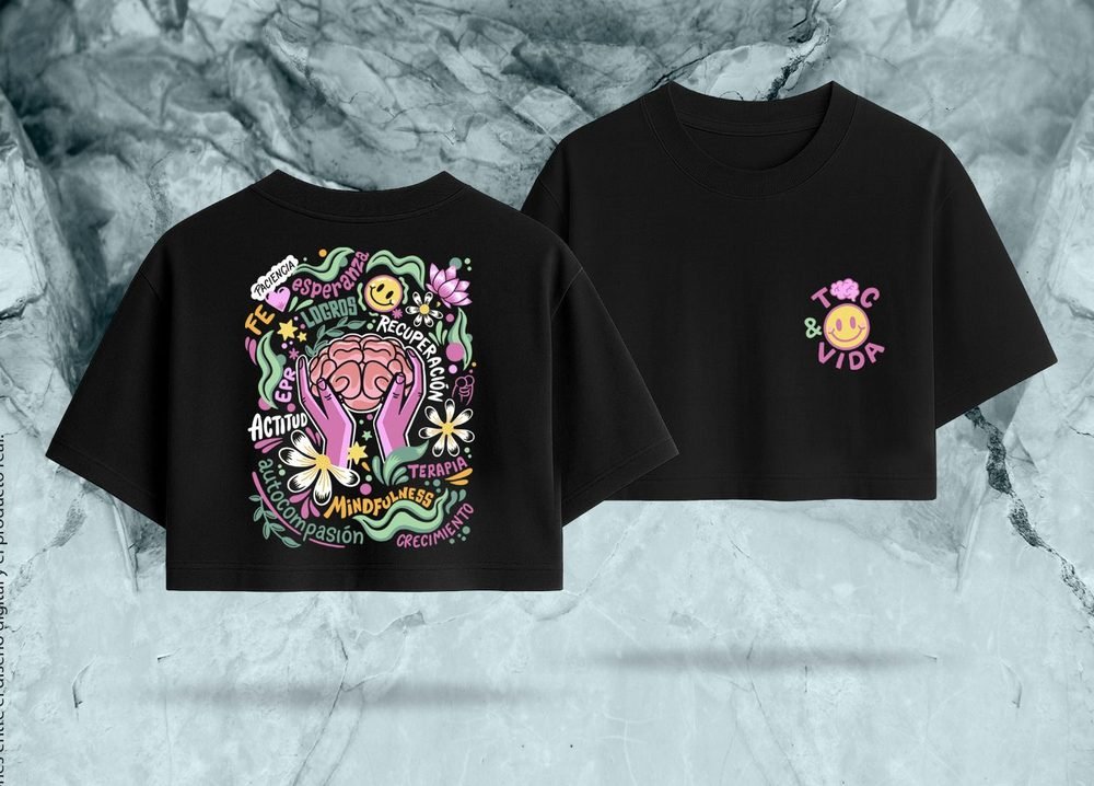 Oversize crop top · negro